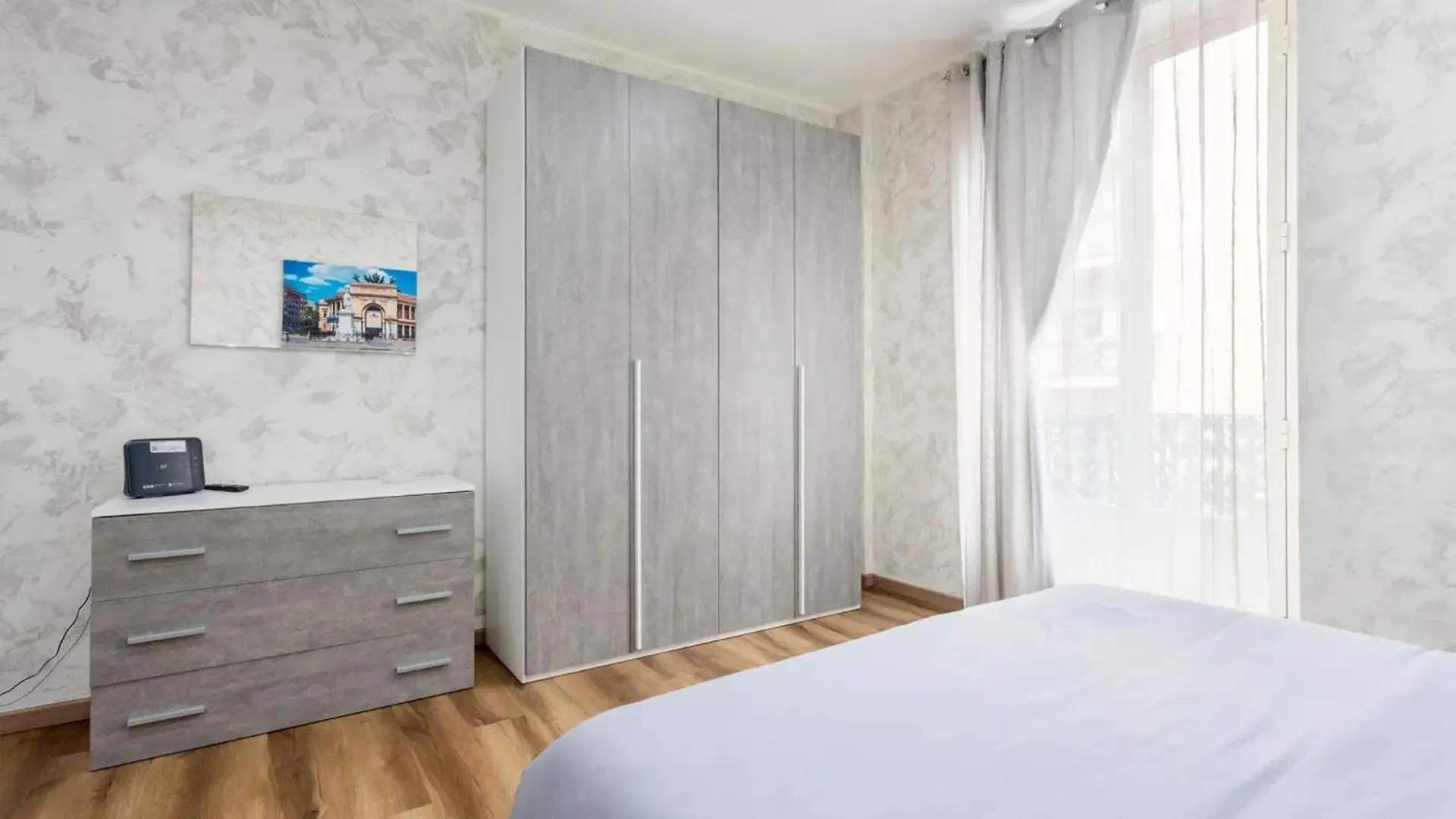 Apartment Oreto Central Station Palermo Italy